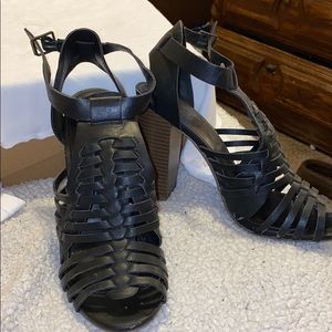 Open toed heels